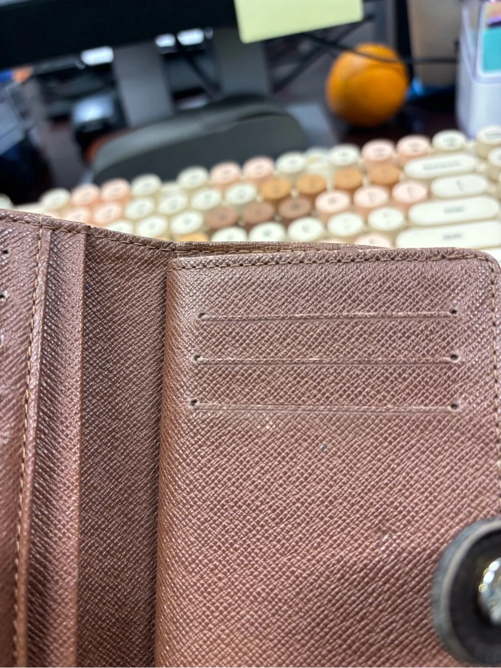 Louis Vuitton Monogram Canvas Kisslock Compact Bifold Wallet